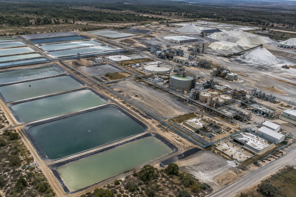 XETM Offers Canadian Investors a Single-Ticker Route to Critical Minerals Exposure