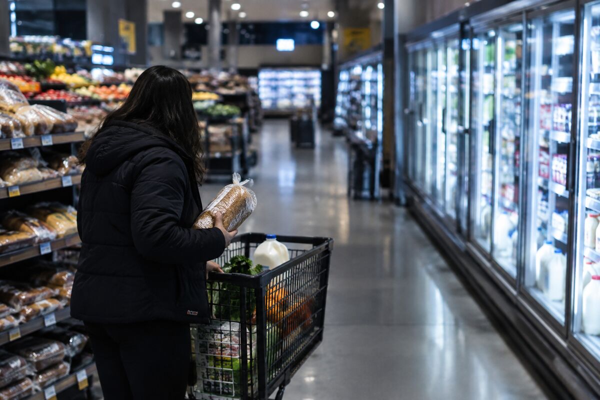 DoorDash’s $17 Billion Instacart Deal Creates a New Grocery-Delivery Giant
