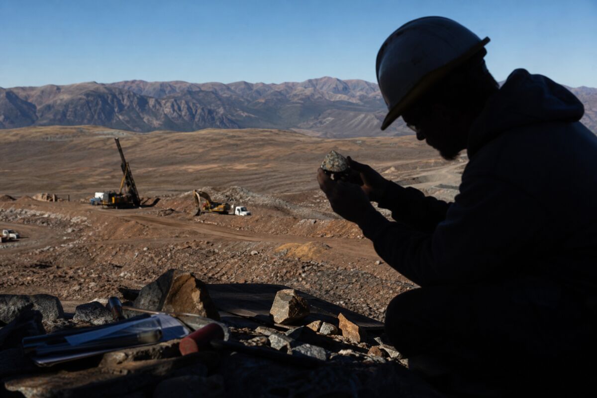 Lake Victoria Gold Seeks $5 Million to Advance Imwelo Project